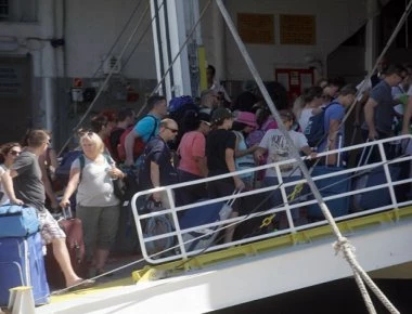 Υπουργείο Ναυτιλίας: Σχέδιο Νόμου για το μεταφορικό ισοδύναμο - Τι θα ισχύσει